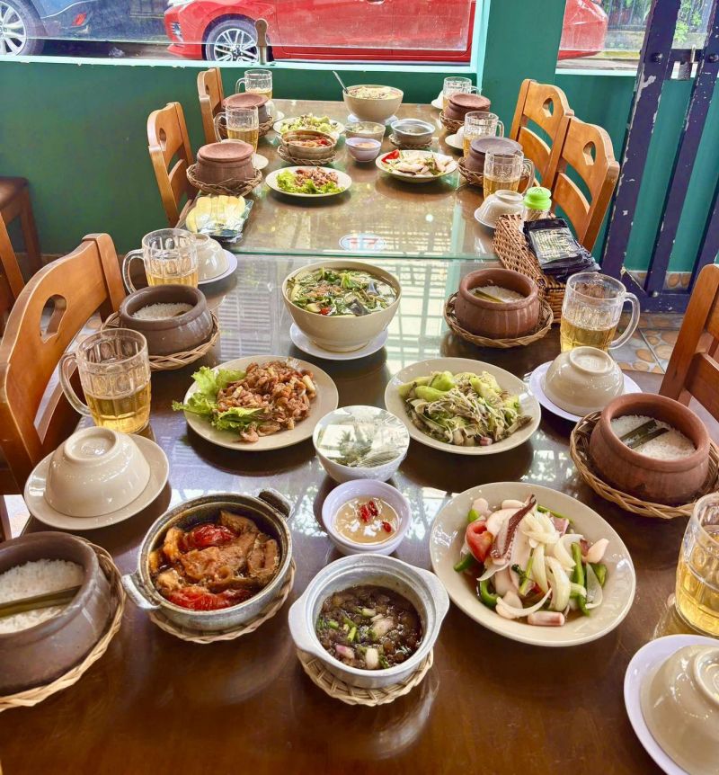 Cơm Niêu Huế Xưa