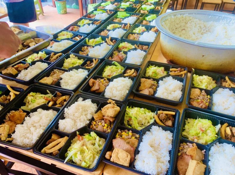 Cơm Văn Phòng Buffet 30 Món - Lão Đại