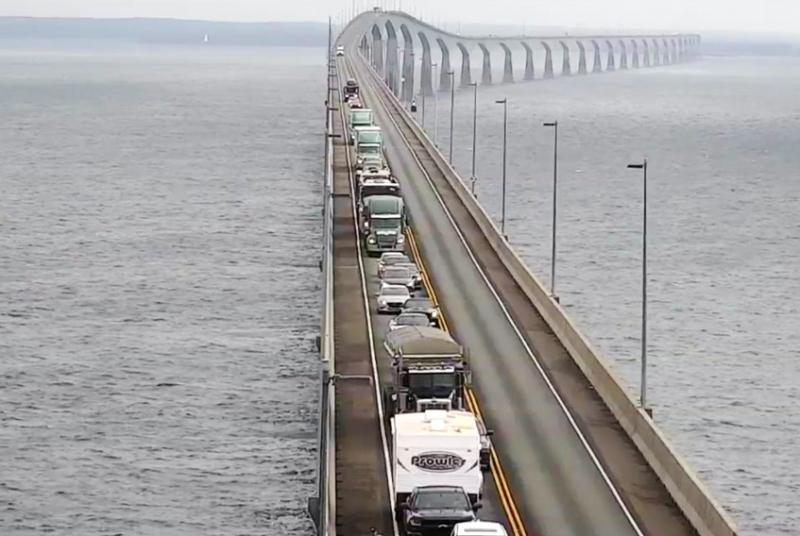 Cầu Confederation bridge