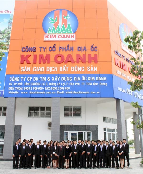 Ban lãnh đạo công ty Địa Ốc Kim Oanh.