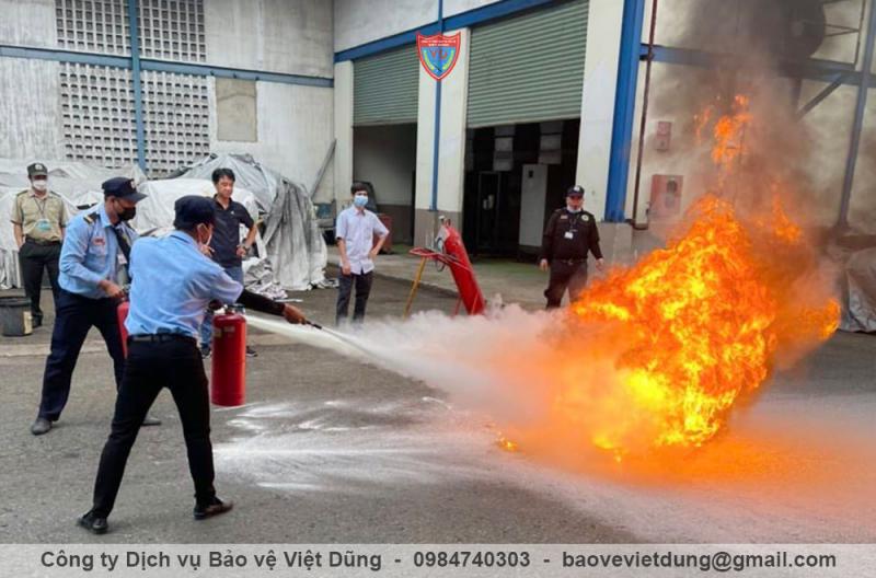 Công ty dịch vụ bảo vệ trường học Việt Dũng