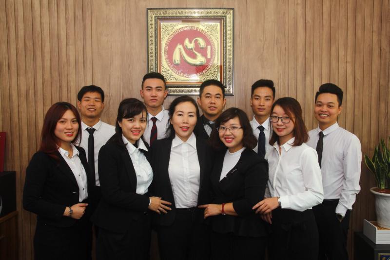 Đội ngũ luật sư của công ty Luật TNHH Nguyễn Nga & Cộng Sự