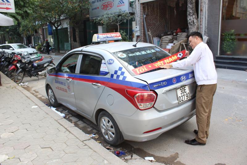 Taxi Sao Ha Noi