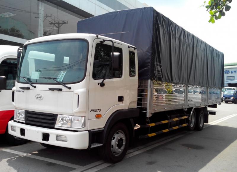 Vận Tải Đạt Minh nhận vận chuyển hàng với số lượng đầu xe đa dạng, đủ loại trọng tải từ 1 đến 30 tấn có thể đáp ứng được mọi nhu cầu khác nhau của khách hàng
