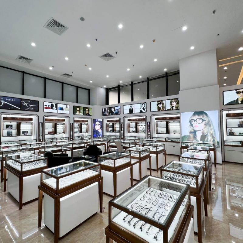 Công ty TNHH Kính Mắt Việt Nam