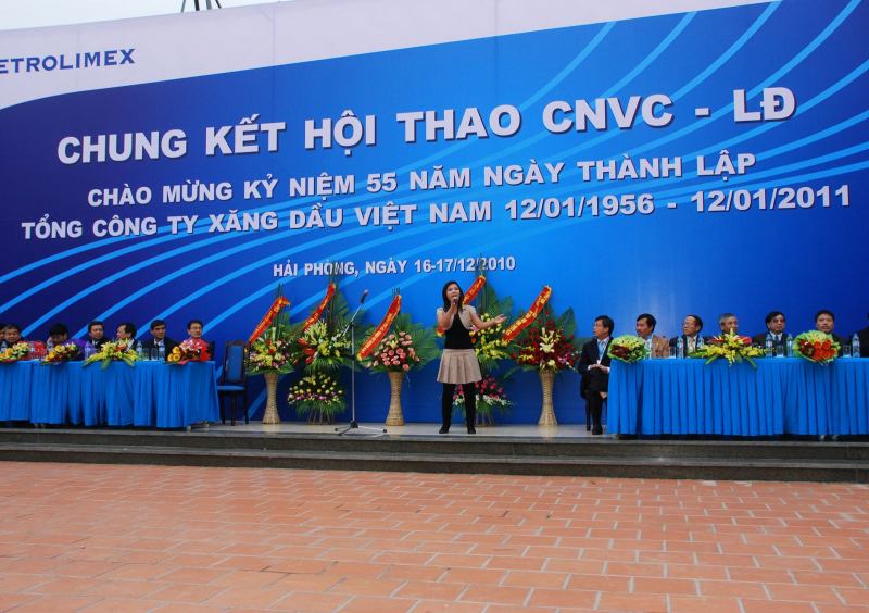 Công ty truyền thông SHC