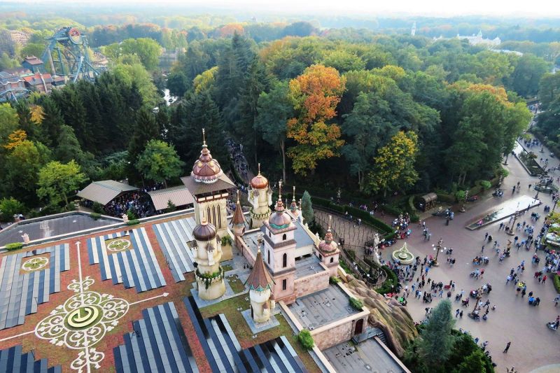 Efteling là công viên giải trí lớn nhất Hà Lan