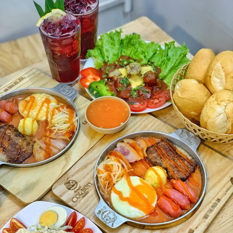 Bánh mì chảo Cột Điện Quán