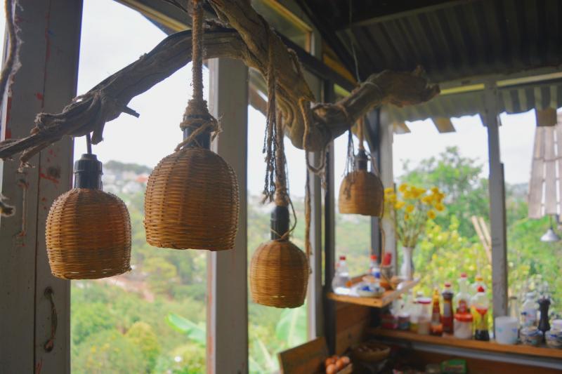 Cú Trên Cây Homestay