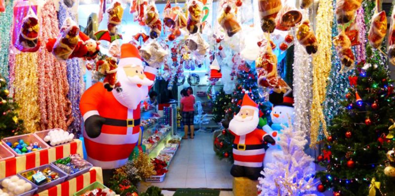Cửa hàng bán đồ trang trí Noel tại Đà Nẵng đa dạng mẫu mã, giá cả hợp lý