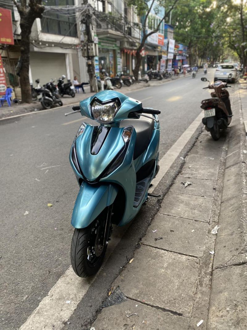 Cửa hàng dán decal xe máy - Thang Decal
