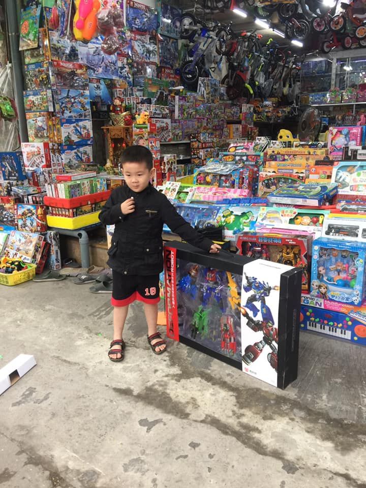 Cửa hàng đồ chơi trẻ em Huế Quang Tony