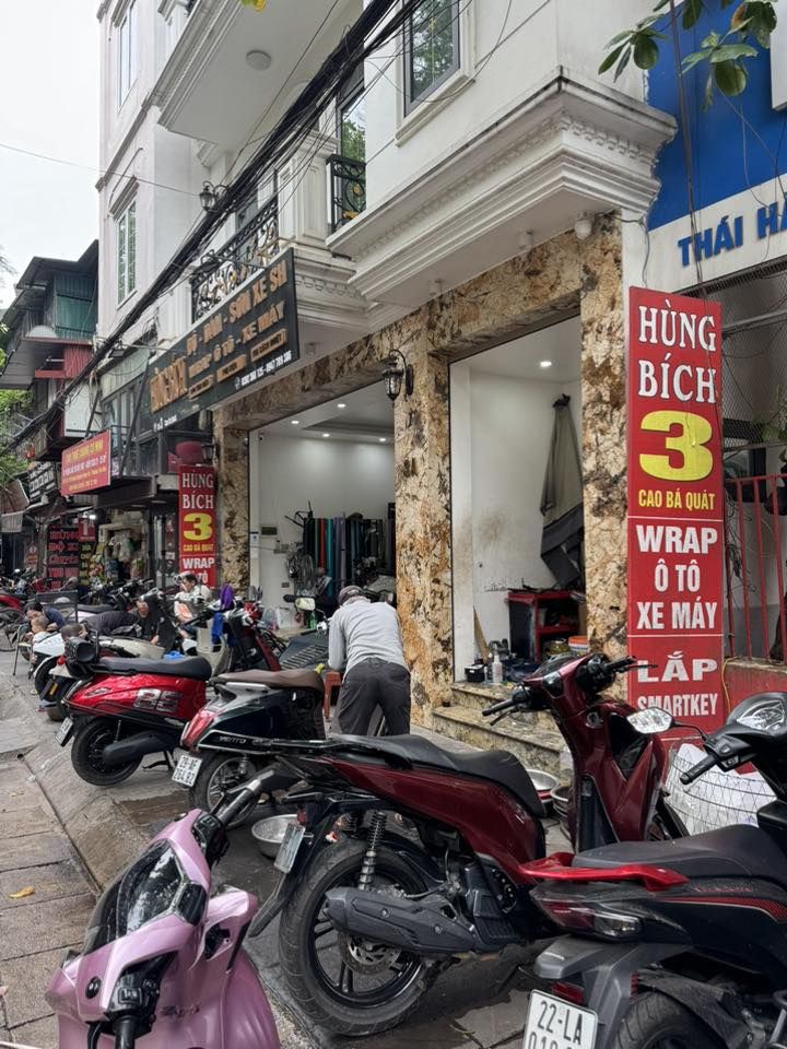 Cửa hàng Hùng Bích