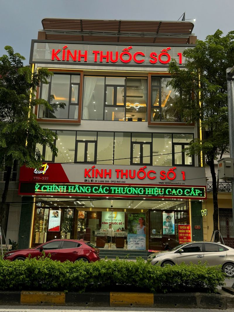 Cửa hàng Kính Thuốc Số 1