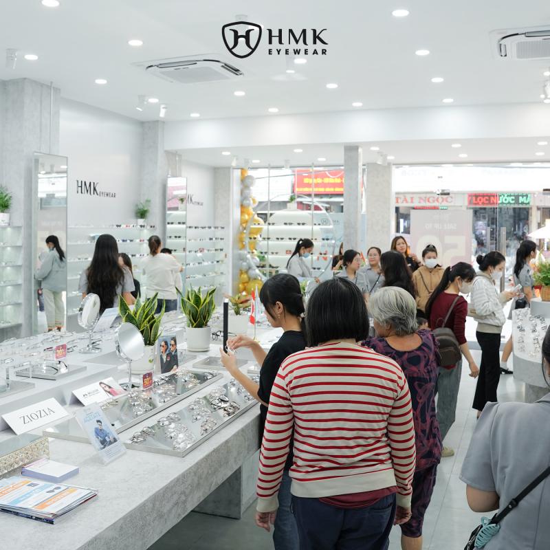 Cửa hàng mắt kính HMK Eyewear