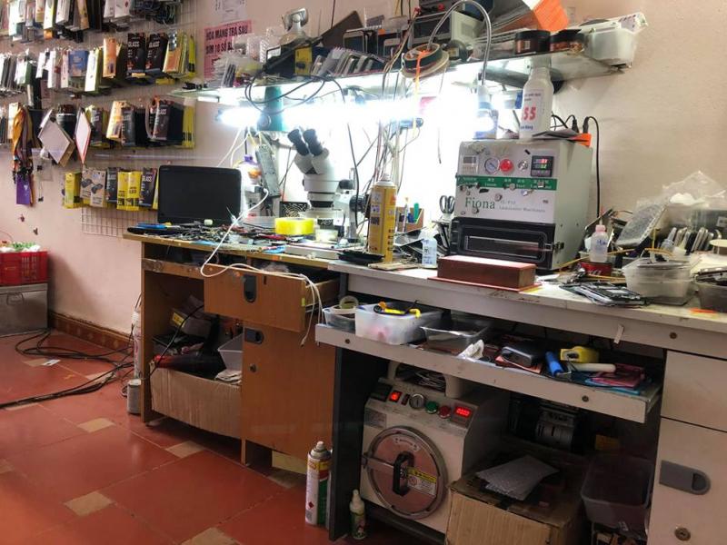 Cửa hàng sửa chữa điện thoại Hòa Mobile