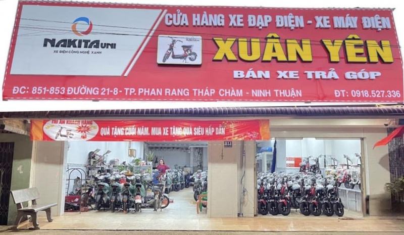 Cửa hàng xe điện Xuân Yên