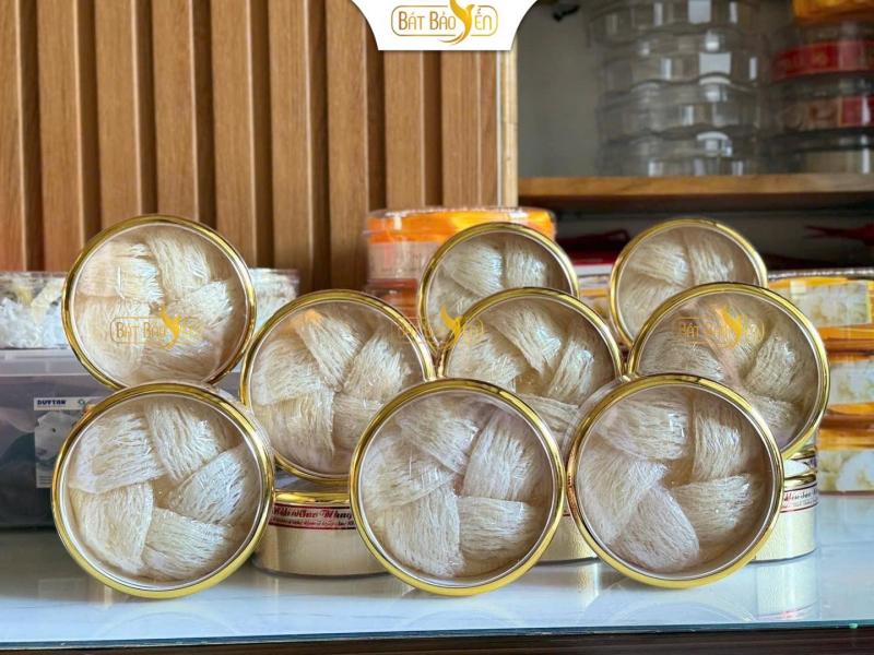 Cửa hàng yến sào Bát Bảo Yến