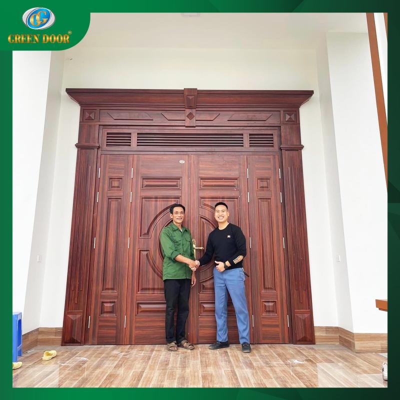 Cửa thép vân gỗ Green Door