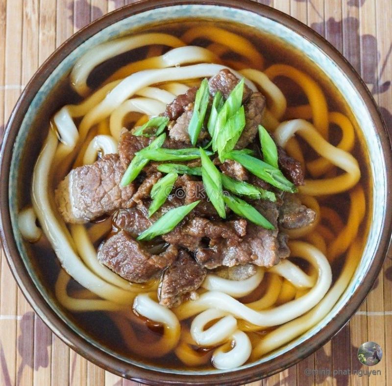 Không phải Protein dư thừa - mì Udon chỉ toàn Protein chất lượng cao thôi.