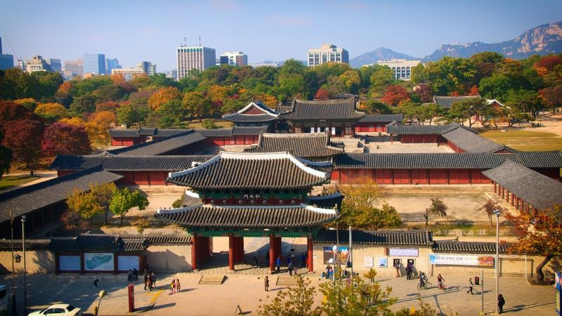 Tổng thể cung điện Gyeongbokgung.