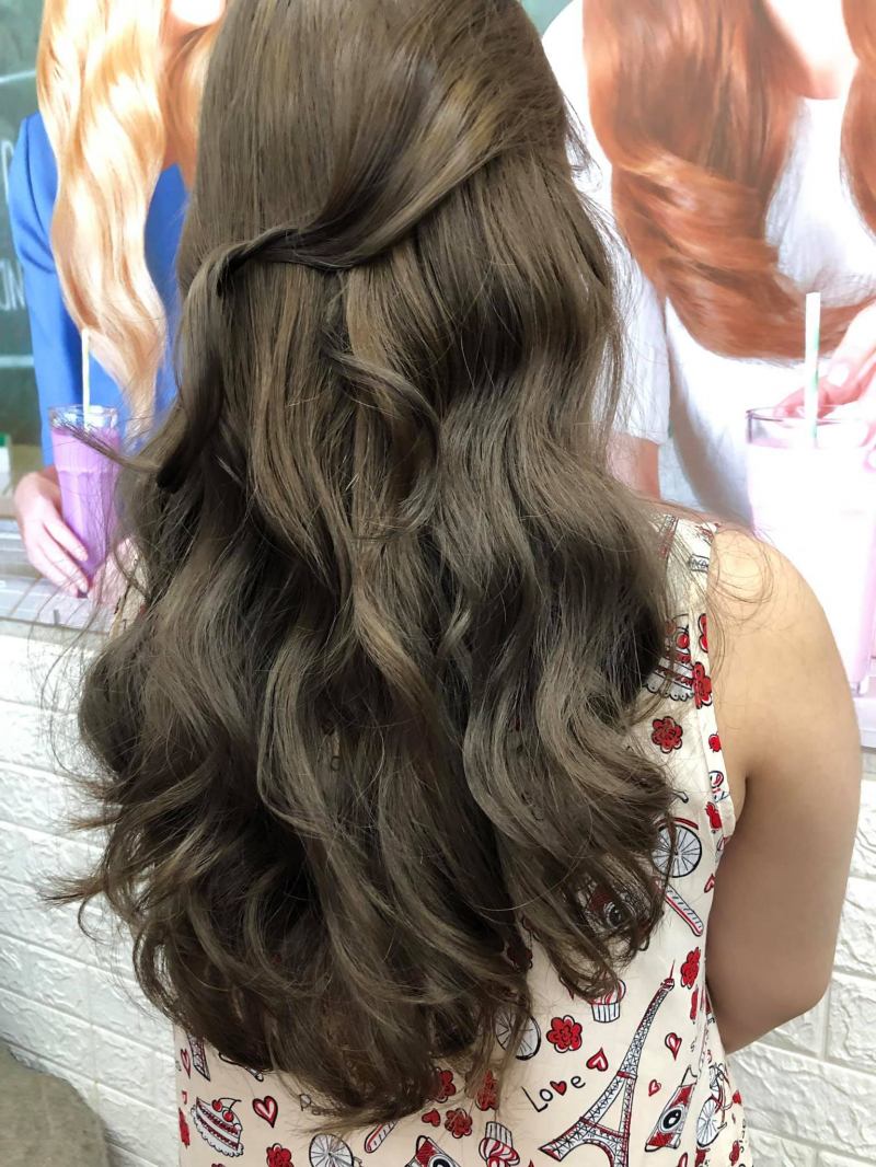 Cường xoăn Hair Salon