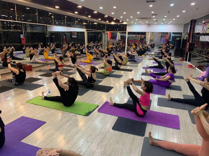 D9 Fitness Yoga Long Biên