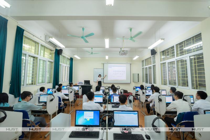 Đại học Bách Khoa Hà Nội – Cái nôi của khối ngành kỹ thuật hàng đầu Việt Nam