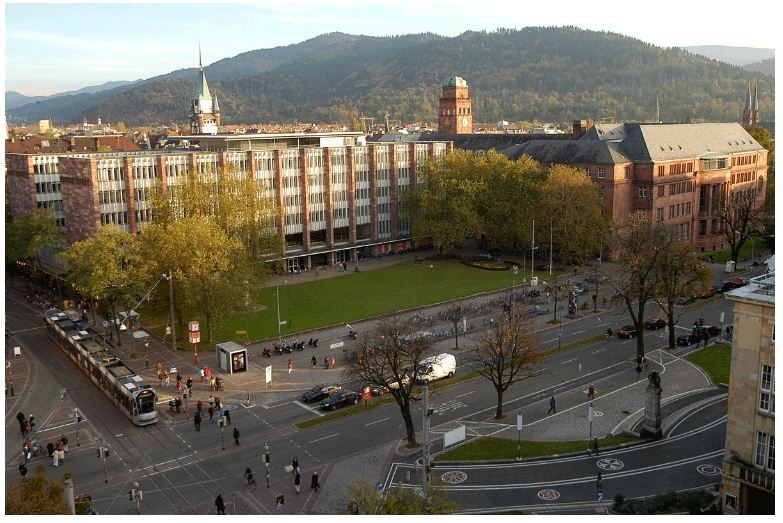 Campus chính của Đại học Freiburg