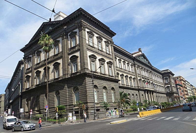 Đại học Naples Federico II, Ý
