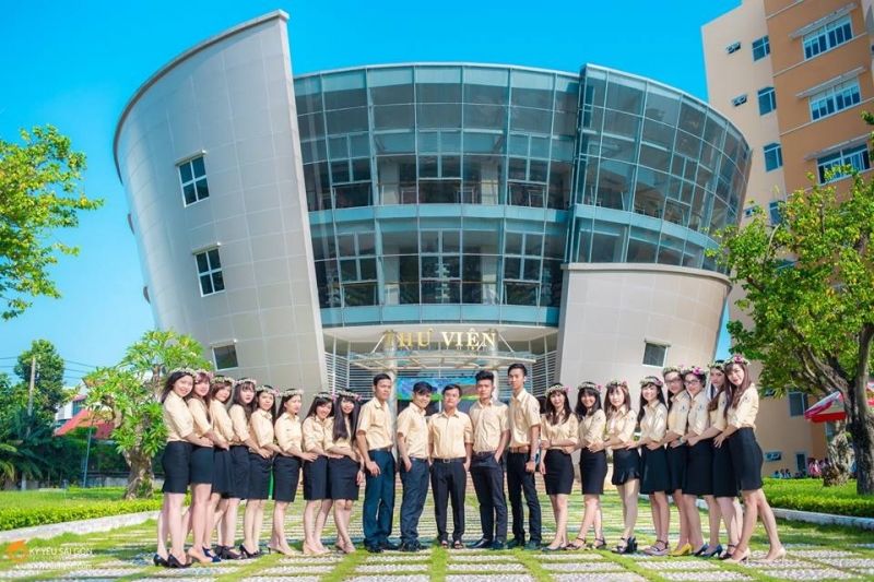 Trường Đại học Ngân Hàng TP HCM