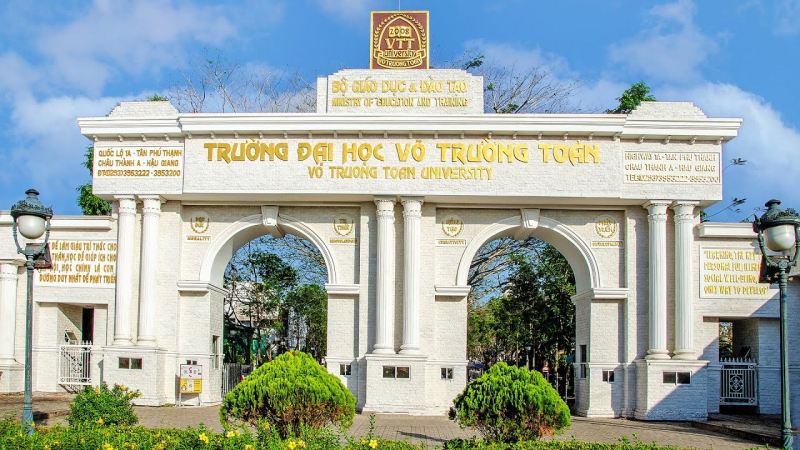 Đại học Võ Trường Toản