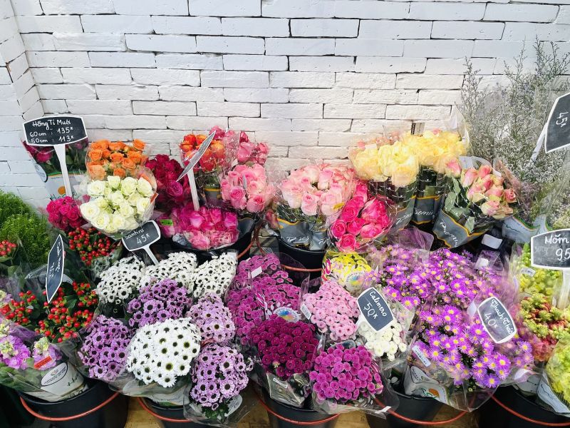 Dalat Hasfarm Flower Shop