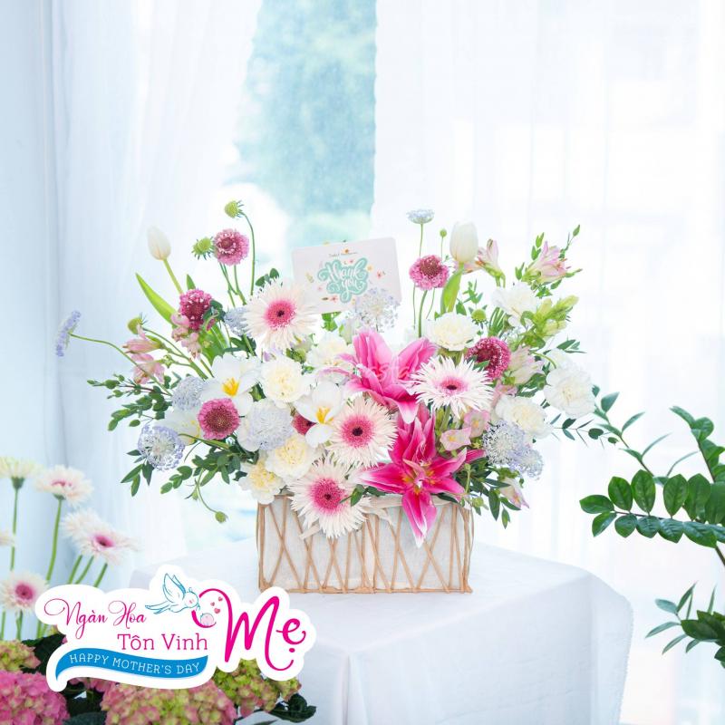 Dalat Hasfarm Flower Shop