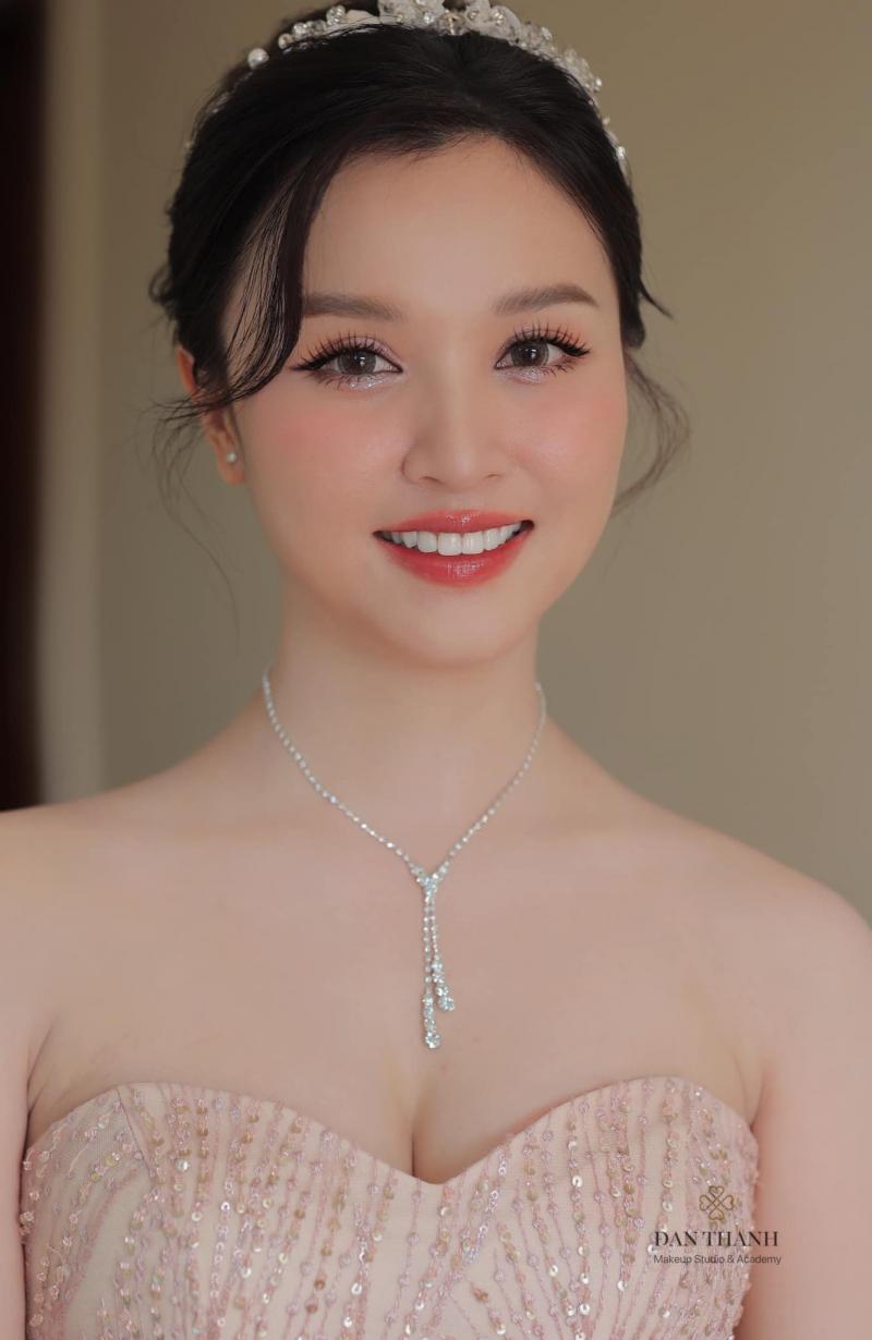 Đan Thanh Make up