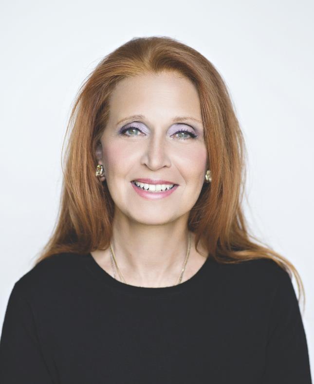 Nhà văn Danielle Steel