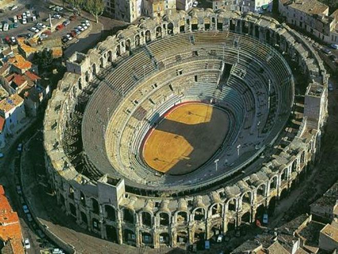 Đấu Trường La Mã Colosseum