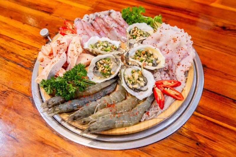 Deli Deli Buffet nướng lẩu Nhật – Hàn