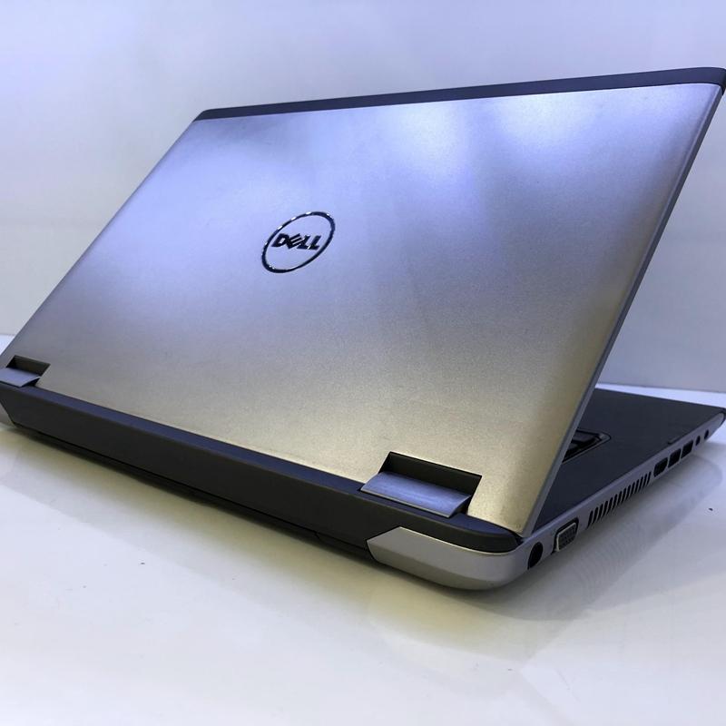 Dell Vostro 3560