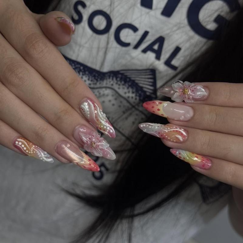 Delser Nail