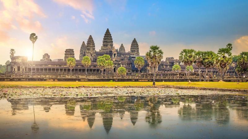 Angkor Wat ở Campuchia