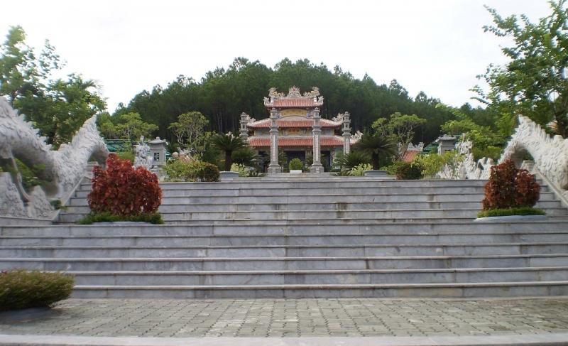Temple of Huyen Tran Princess