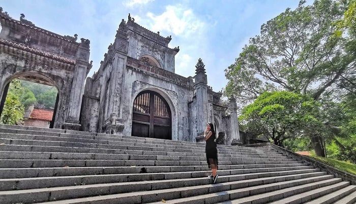 Đền thờ Bà Triệu – Biểu tượng khí phách anh hùng dân tộc