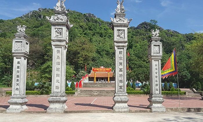 Đền thờ Mai An Tiêm – Huyền thoại dưa hấu đất Nga Sơn