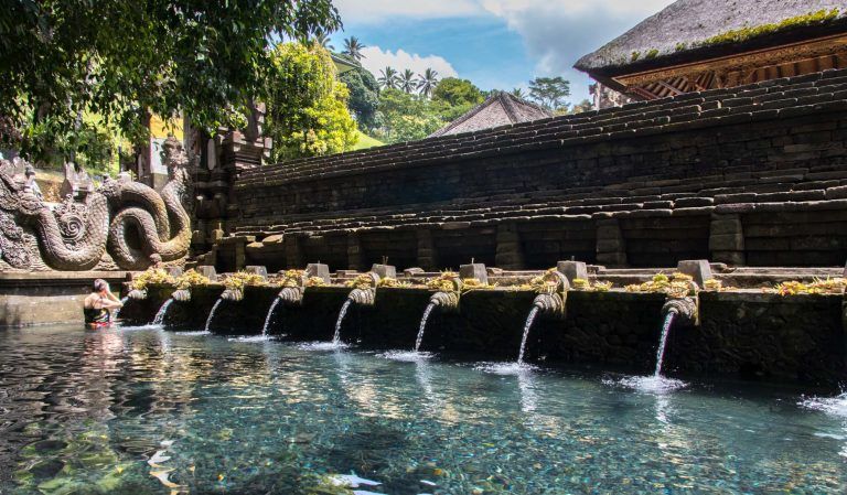 Đền Tirta Empul Temple