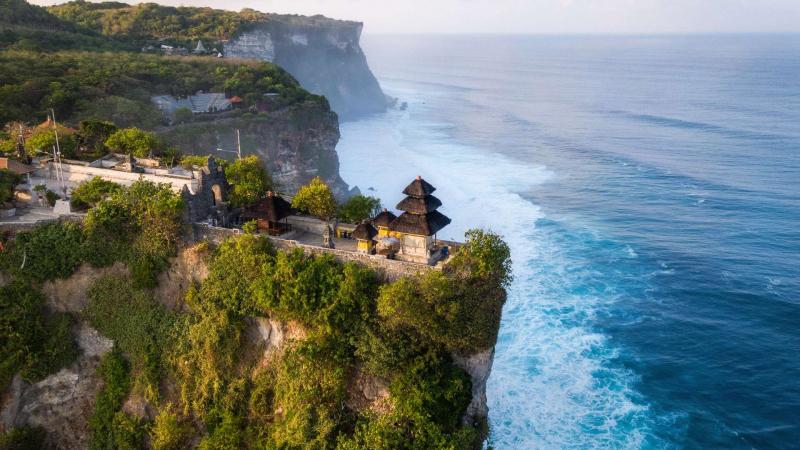 Đền Uluwatu, Indonesia