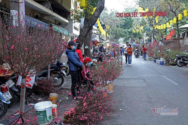 Chợ hoa Hoàng Lược