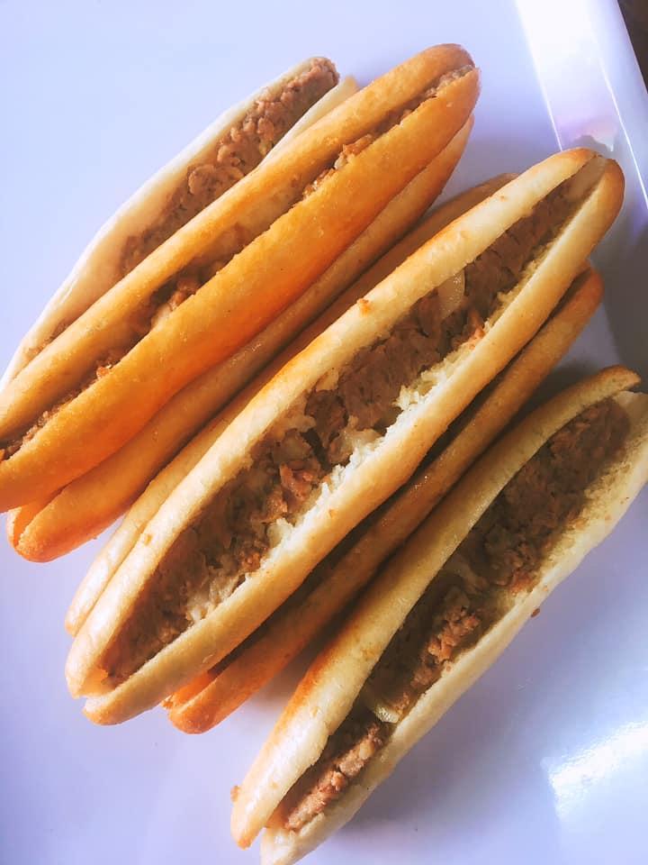 Top 6 Địa chỉ ăn bánh mỳ cay ngon - bổ - rẻ Sài Gòn