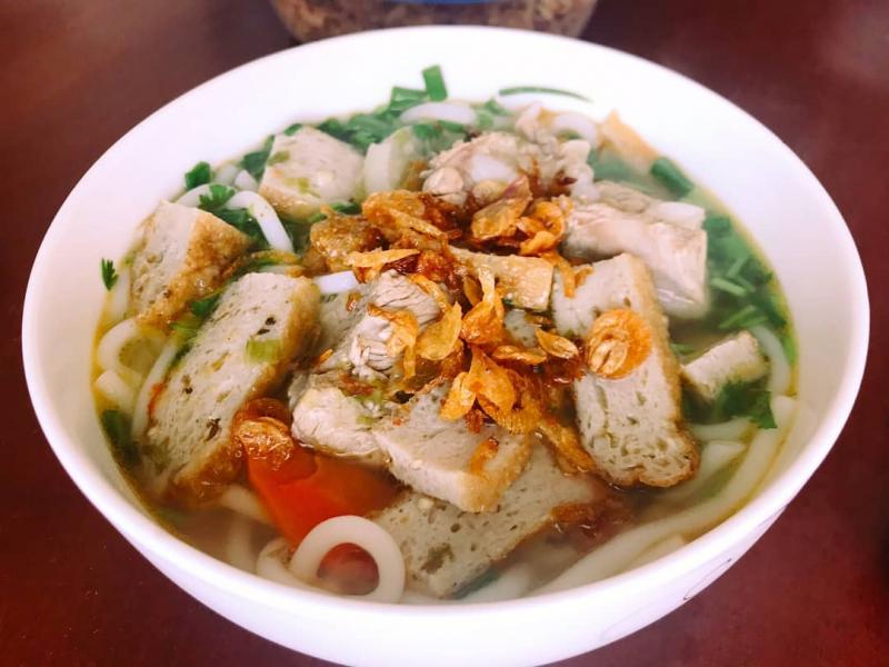 Top 10 Địa chỉ ăn tối ngon nhất TP. Nha Trang, Khánh Hòa - Toplist.vn