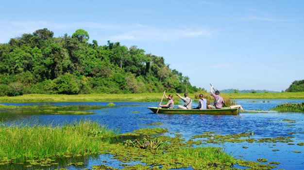 Khùng cảnh Bàu Sấu trong xanh, hữu tình